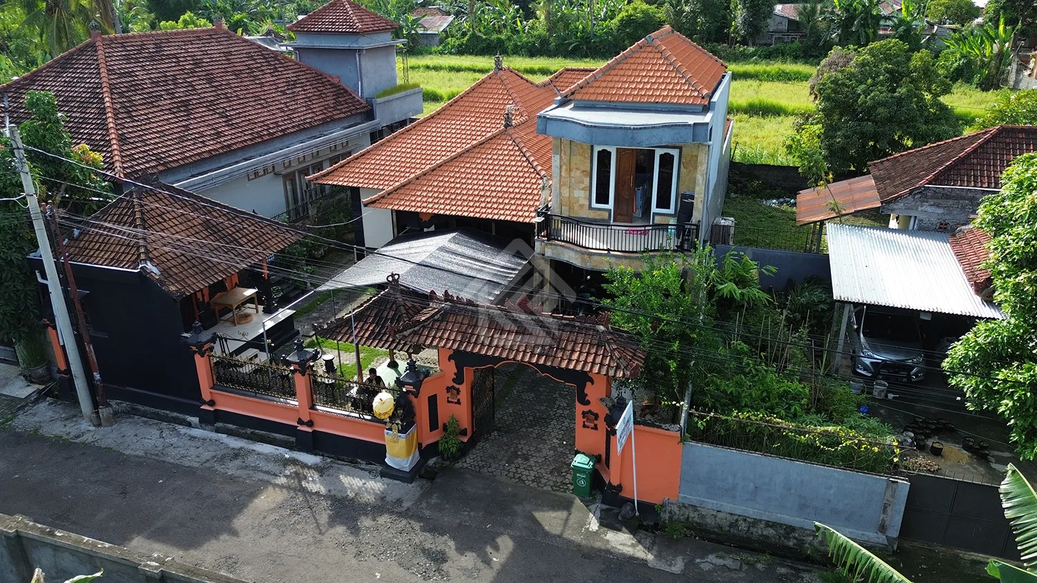 Dijual Rumah 2 Lantai Depan SMKN 1 Sambangan Singaraja