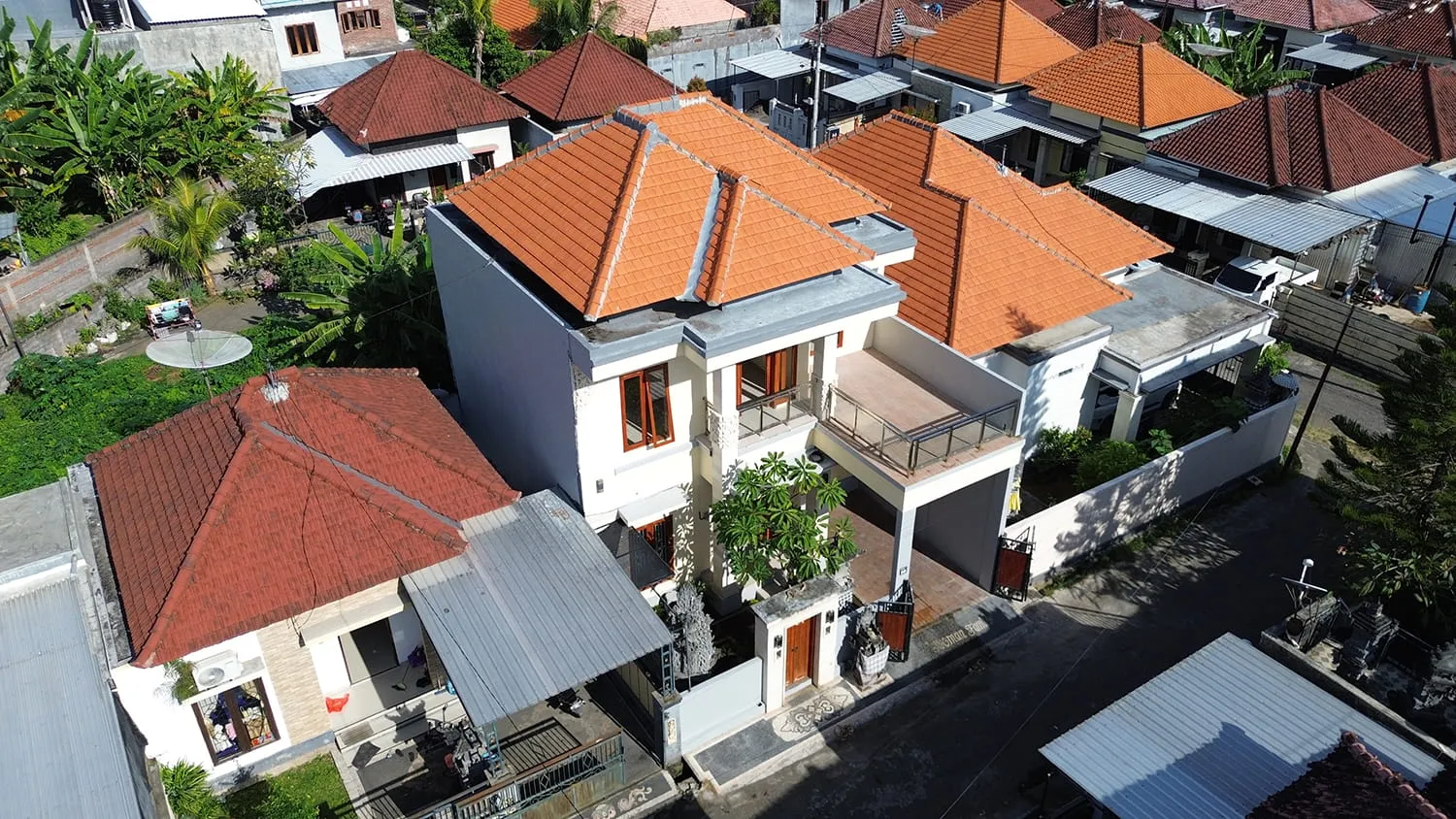 Rumah 2 Lantai 5 KT di Banyuning - 2
