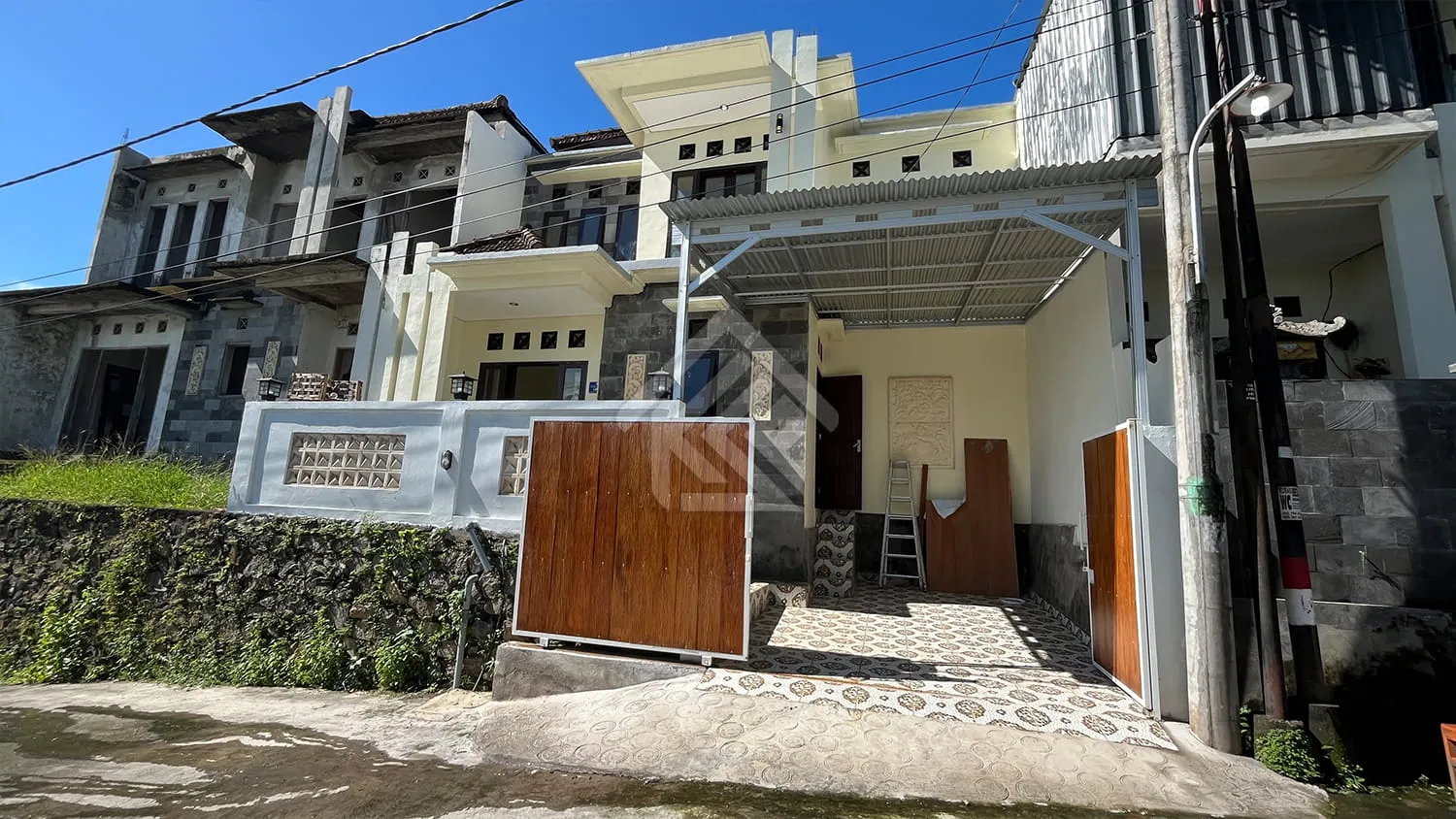Rumah 2 lantai Baru di Sambangan