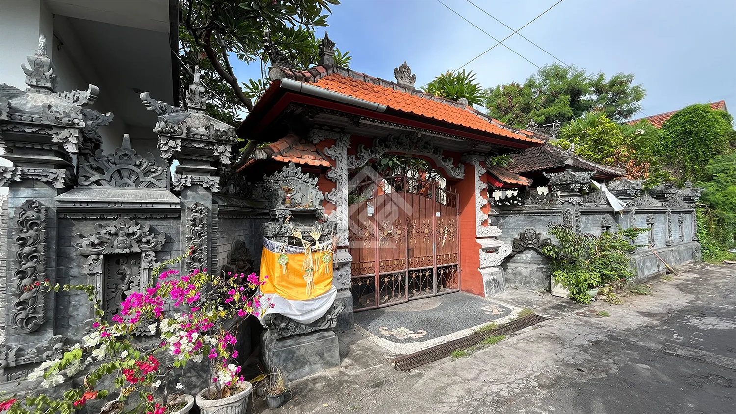 Rumah Luas Tanah 4 Are Dekat Pantai Singaraja