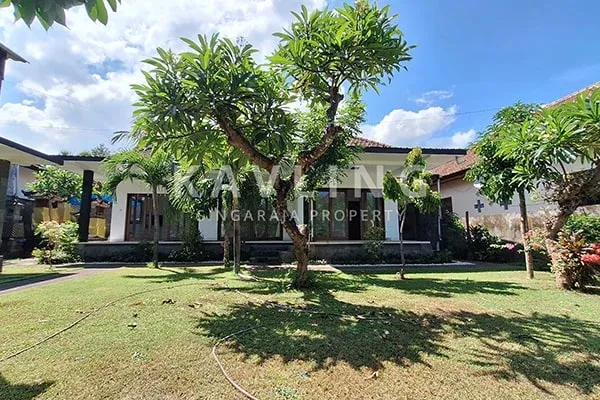 Villa Pribadi Dekat Central Lovina Kaliasem