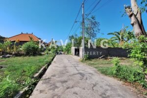 Tanah Dijual di Dekat STKIP Banyuning