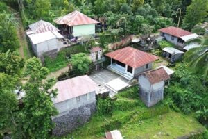 Rumah Dengan Tanah Luas di Desa Tajun Buleleng