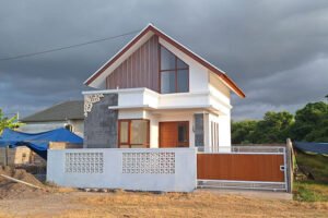 Rumah Mezannine di Perumahan Dekat Pantai Kerobokan Bali Utara